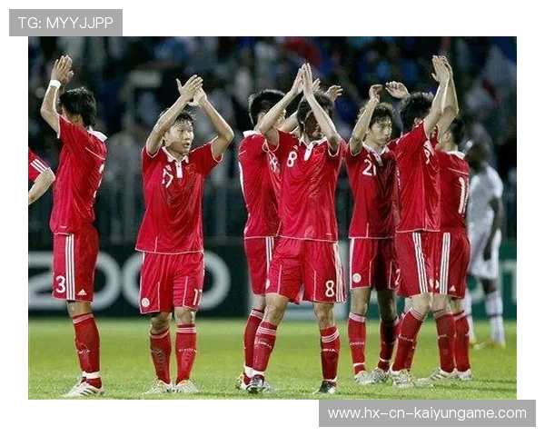 布鲁诺任意球穿透人墙曼联再胜